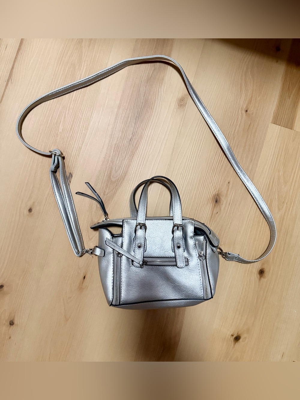 Daniela Handbag Metallic Silver Crossbody Tote Bag with Top Handles